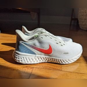 Nike Revolution Running Shoes